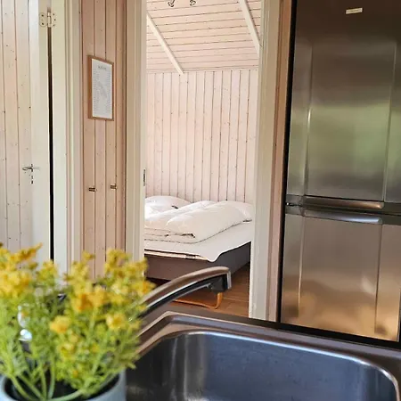 Dom wakacyjny Cozy And Modern With Equipment