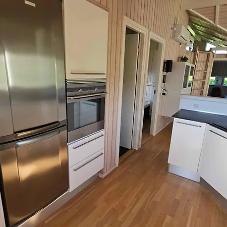 Dom wakacyjny Cozy And Modern With Equipment *