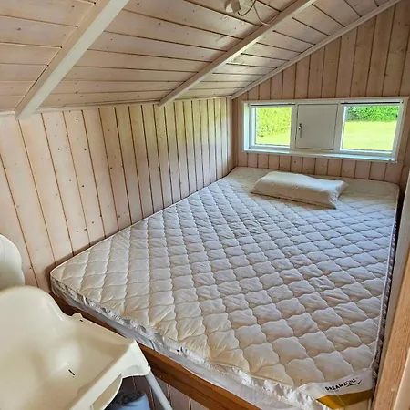 Dom wakacyjny Cozy And Modern With Equipment Nedre Lysabild