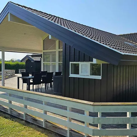 Tatil Evi Cozy And Modern With Equipment