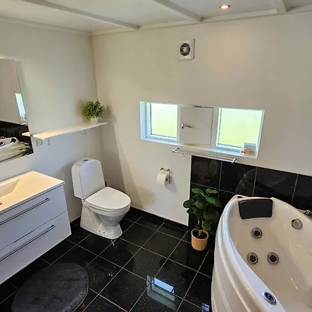 Tatil Evi Cozy And Modern With Equipment Nedre Lysabild
