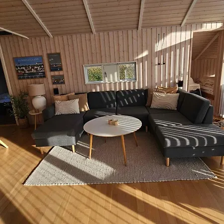 Cozy And Modern With Equipment Tatil Evi