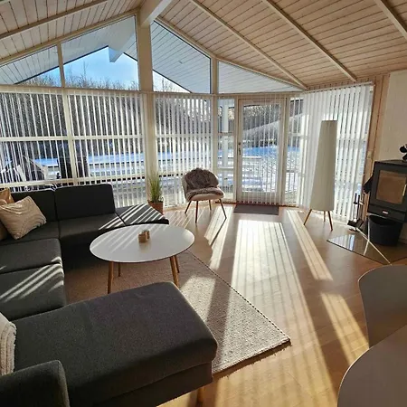 Cozy And Modern With Equipment Tatil Evi *